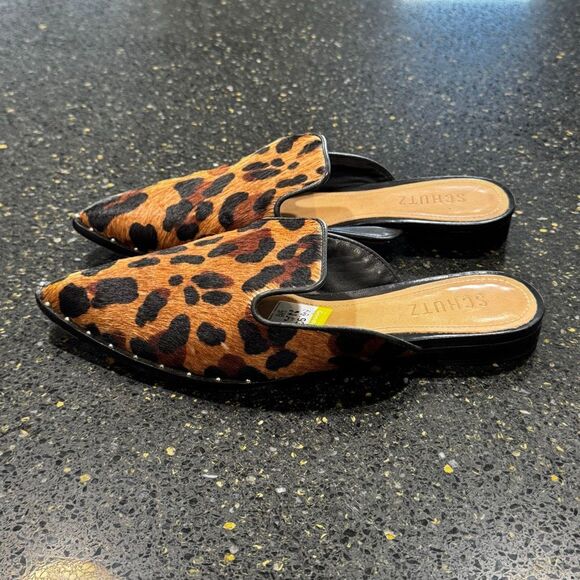 Schultz Leopard Studded Slides. Size 7.5B. - Picture 3 of 9